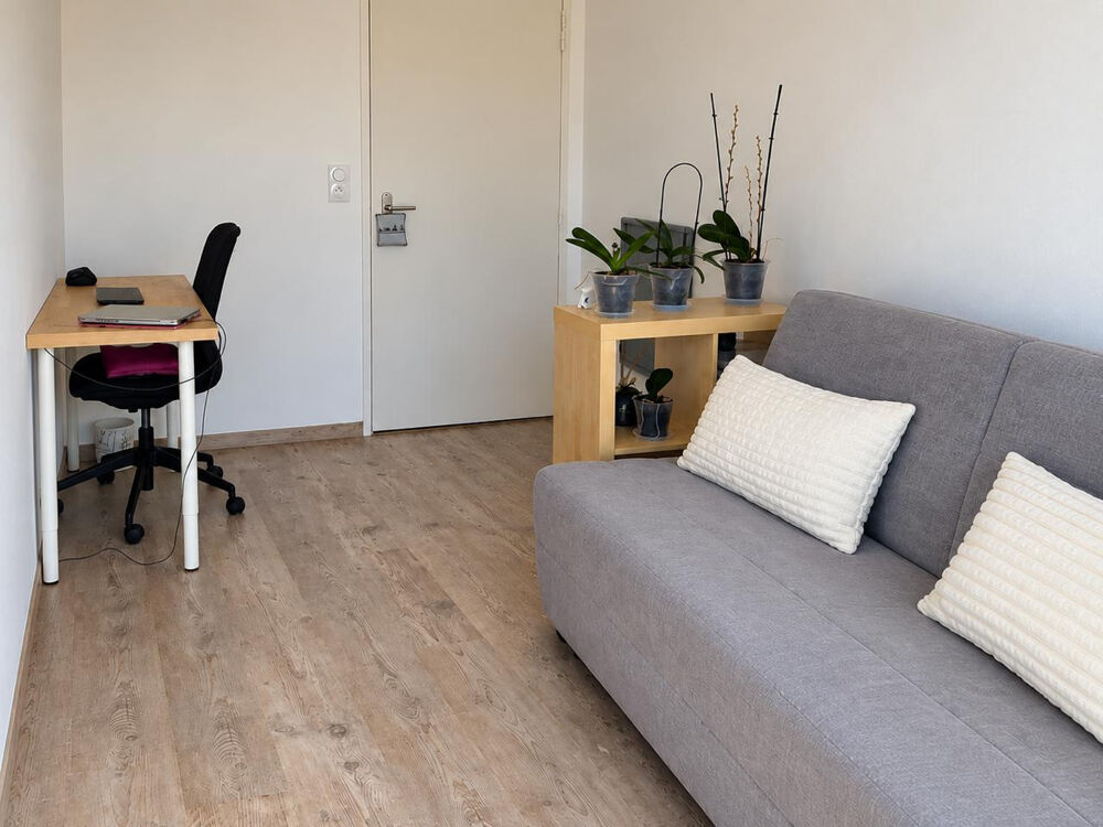 Vente Appartement MDI Anjou Maine vous propose à la vente un appartement T3 avec terrasse, vendu loué, situé à Sautron. Sautron