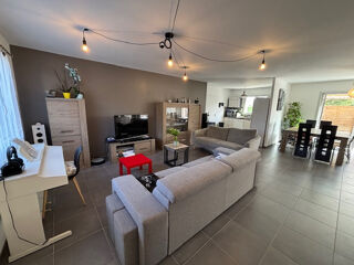  Maison  vendre 5 pices 99 m