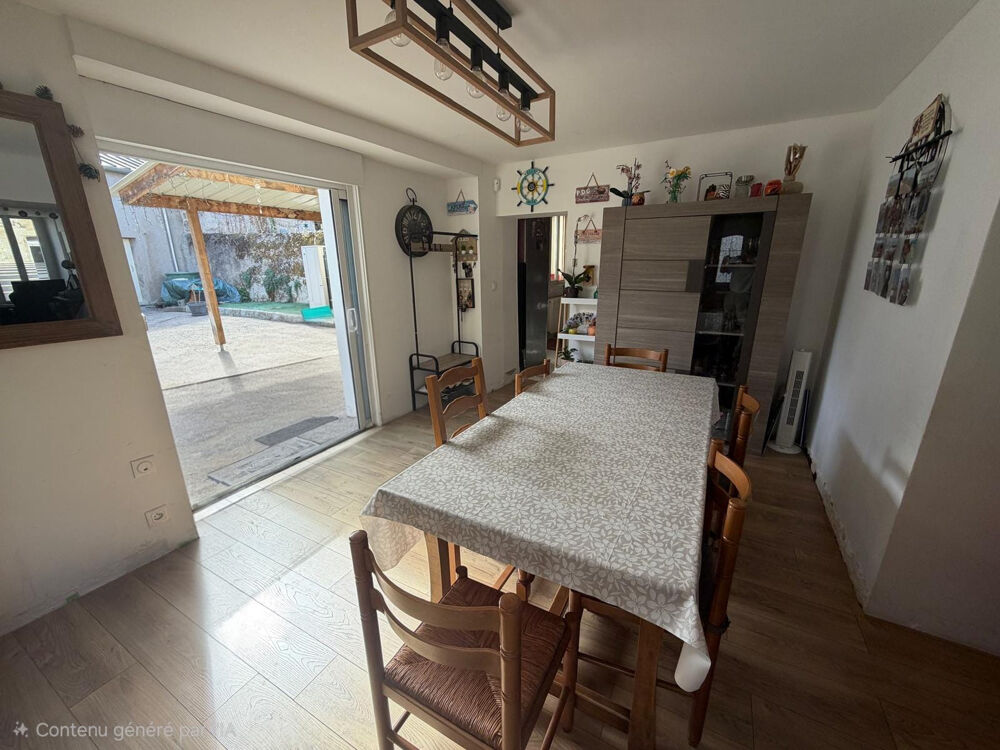 Vente Maison Maison de bourg familiale avec dépendance à Saint Laurent de la Plaine Mauges sur loire