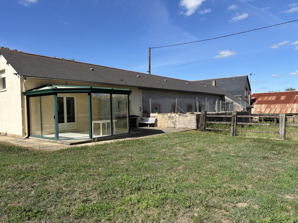 à vendre  Propriété/château Seiches-sur-le-Loir (49140)