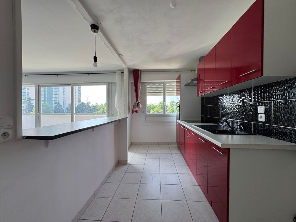 À vendre Appartement T3 avec balcon Idéal résidence principale ou investissement Le Mans