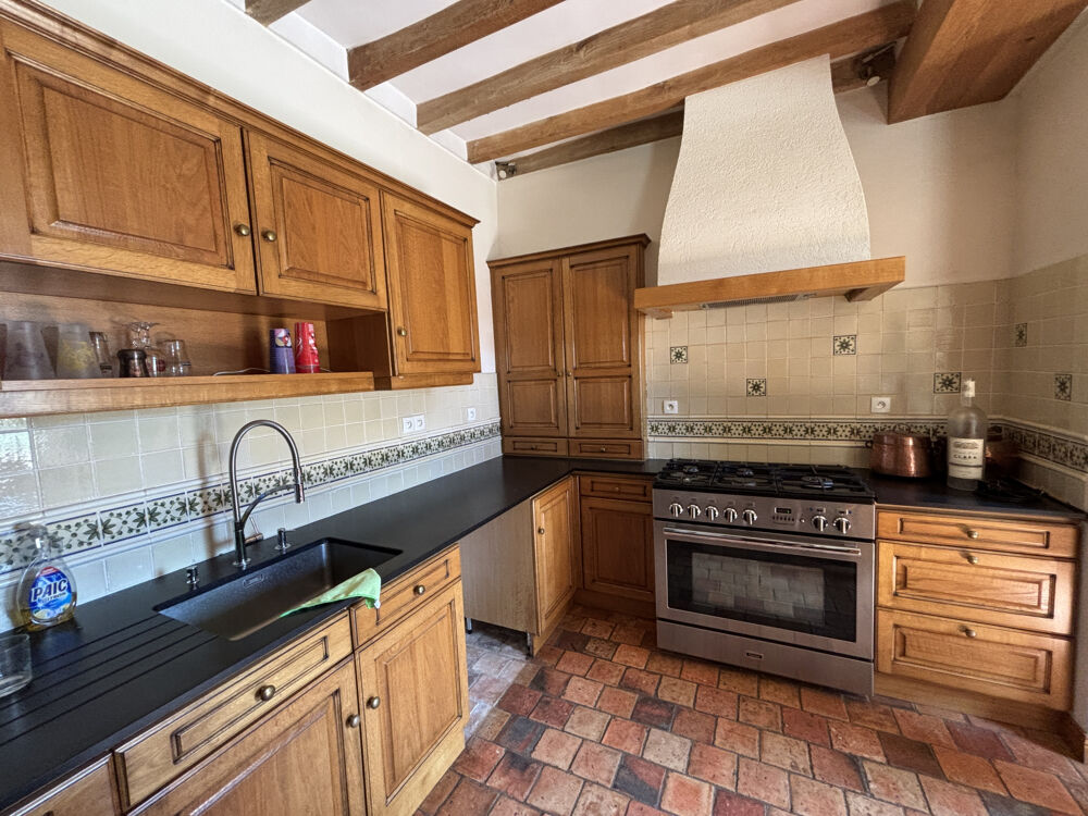 à vendre  Propriété/château Seiches-sur-le-Loir (49140)