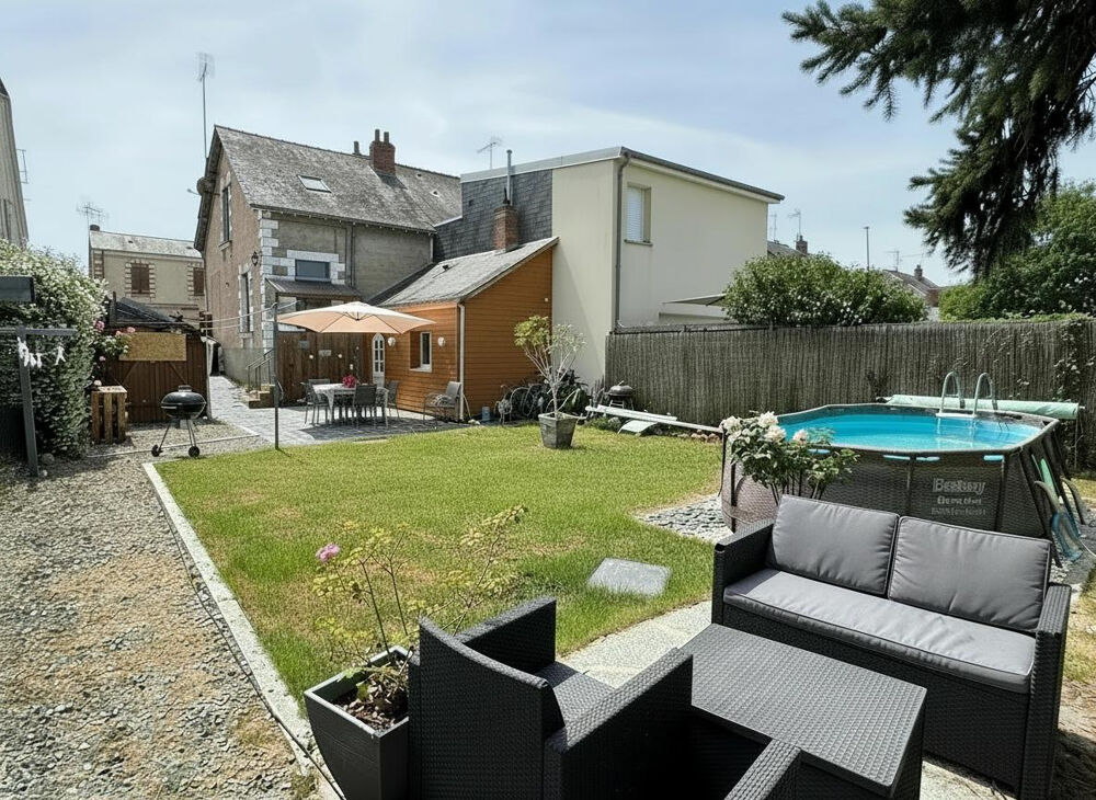 Maison rénovée avec dépendance à Trélazé