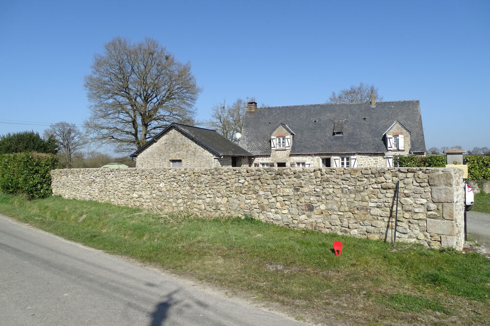 Maison en pierre de 113 m2 avec terrain de 1503 m2 à Montourtier