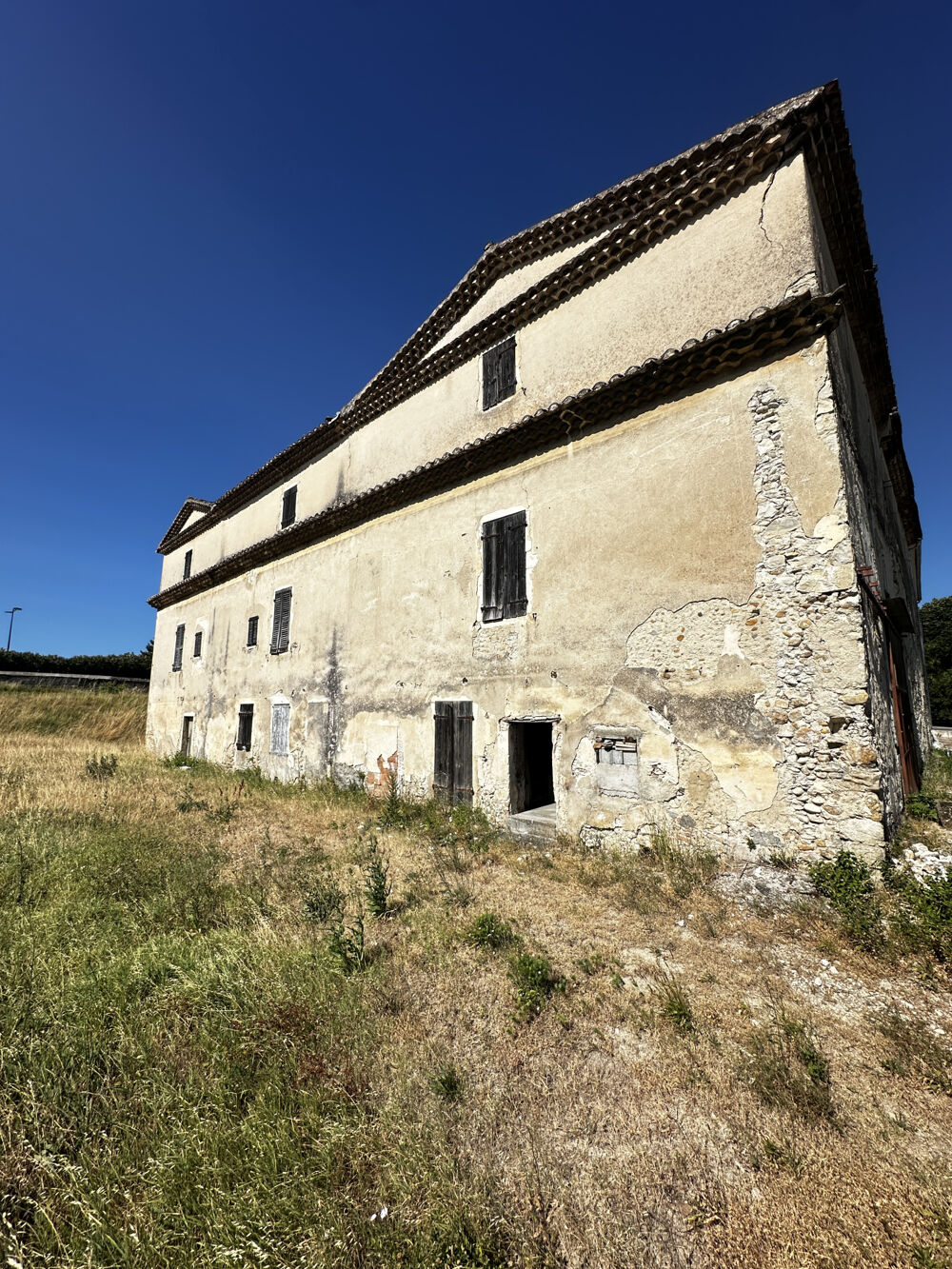 Opportunité d'investissement Ensemble immobilier à fort potentiel - MONTELIMAR