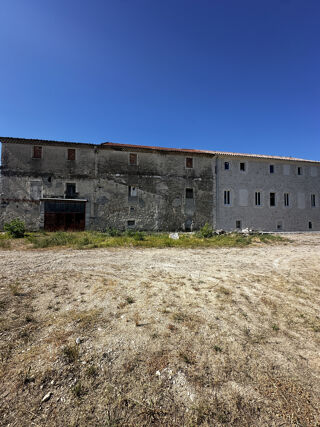  Propriété/château à vendre 5 pièces 500 m²