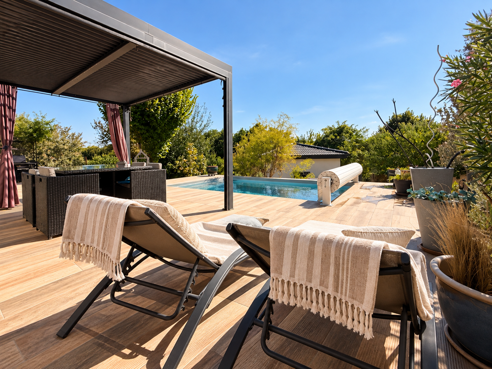 Une maison contemporaine dans le village de Montboucher