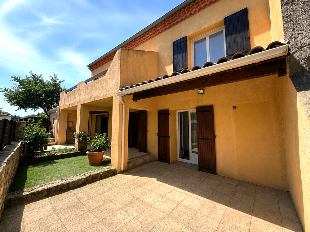 Vente Maison Maison 5 pièces   117 m2   Malataverne Malataverne