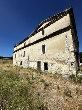  Propriété/château à vendre 5 pièces 500 m²