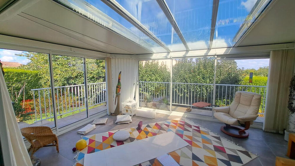 Maison 157m2, belle véranda, jardin et grand garage