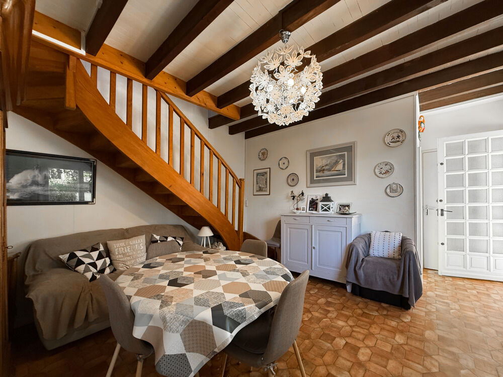 Vente Maison Maison 5 pièces 90 m2, terrain 456 m2 Meschers sur gironde