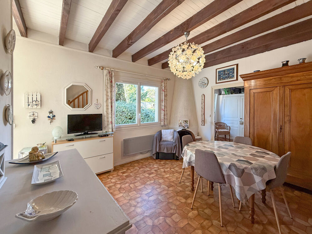 Vente Maison Maison 5 pièces 90 m2, terrain 456 m2 Meschers sur gironde