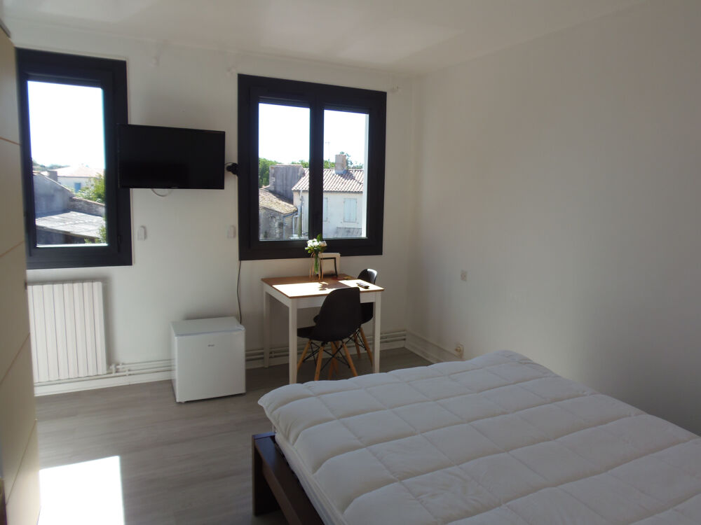 Vente Maison Maison/Hotel à 15 minutes des plages Chenac st seurin d uzet