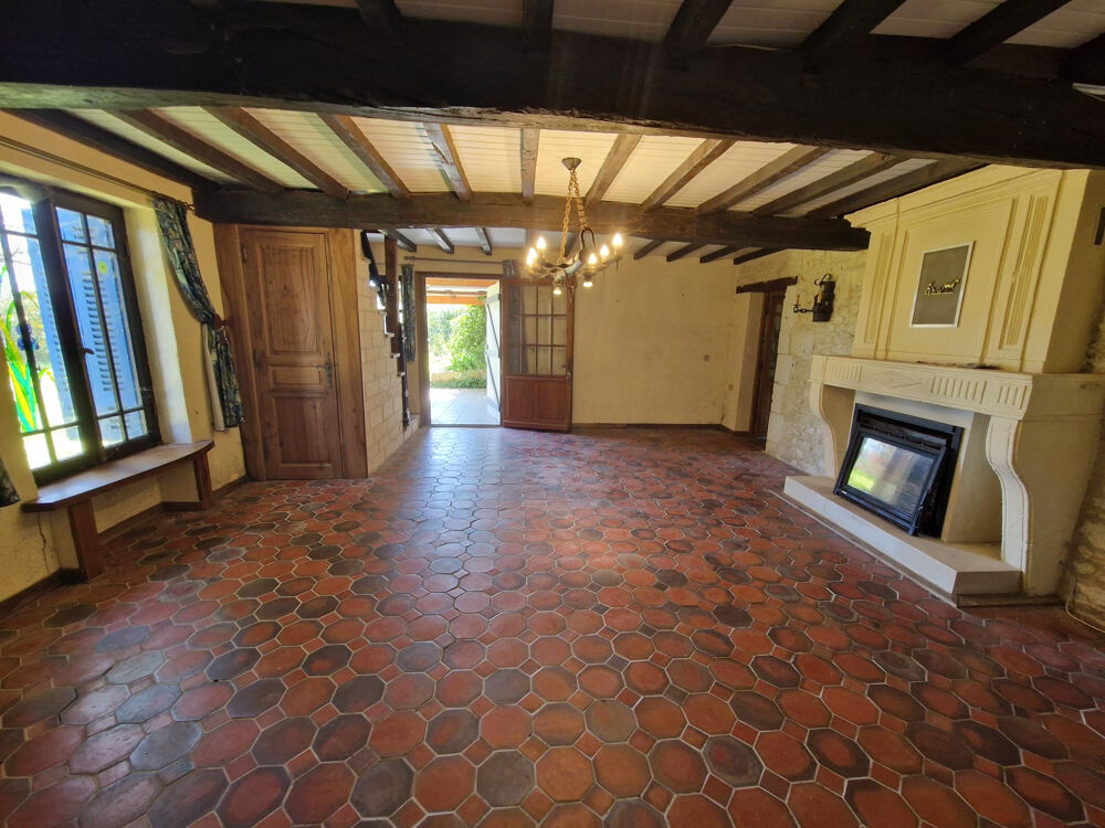 Vente Maison Maison de campagne 140 m2 , 3 ch, terrain 1365 m2 St ciers du taillon