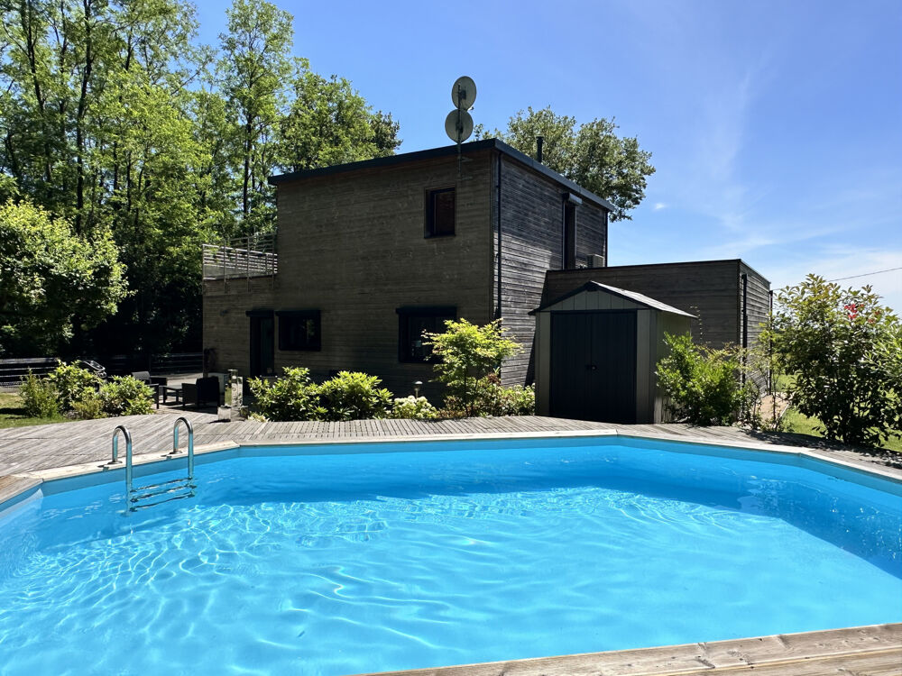 Vente Maison Belle propriété avec piscine et vue estuaire Mortagne sur gironde