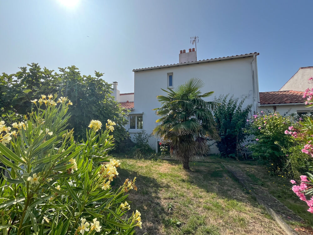 Spécial investisseur. Ensemble immobilier proche plage