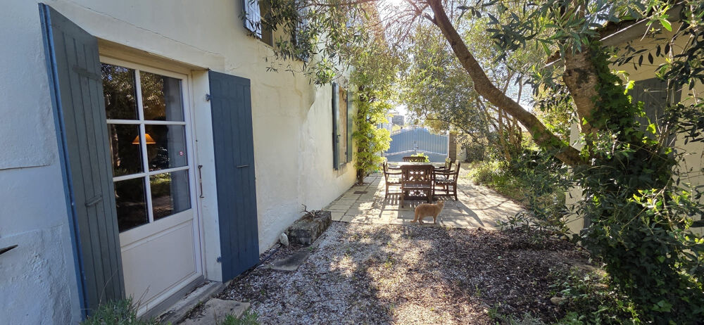 Vente Maison Maison de 118 m2 avec jardin et dépendances Mortagne sur gironde
