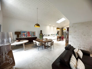  Maison à vendre 9 pièces 384 m²