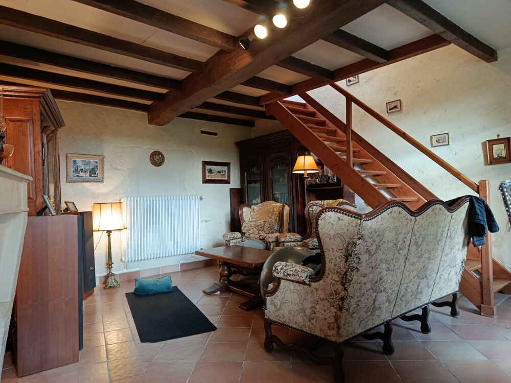 Vente Maison Maison en pierre avec grandes d�pendances Consac