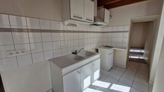 Maison à louer 4 pièces 80 m²