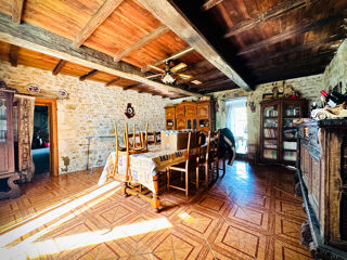  Maison  vendre 7 pices 228 m