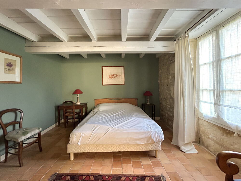 � vendre  Propri�t�/ch�teau Saint-Germain-du-Seudre (17240)