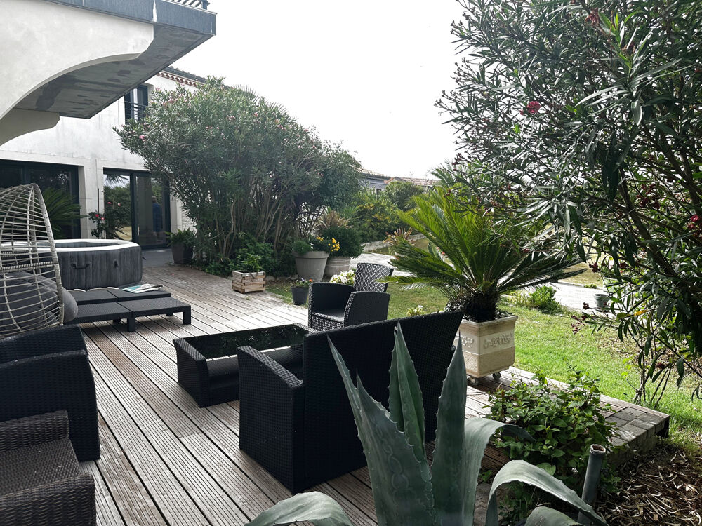 � vendre  Maison Arces (17120)