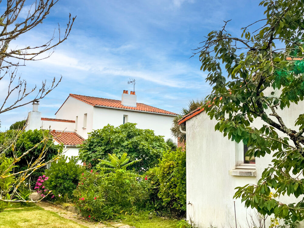 Spécial investisseur. Ensemble immobilier proche plage