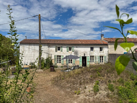   Bâtisse charentaise de 1750 à fort potentiel Maison - 6 pièce(s) - 156 m²