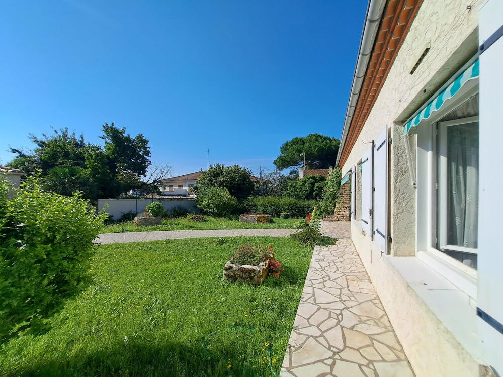 Vente Maison Cœur de ville, ensemble immobilier de 3 maisons sur 1285m2 Meschers sur gironde