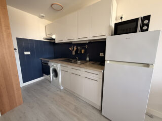  Appartement à louer 3 pièces 50 m²
