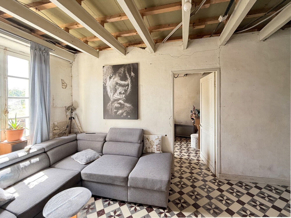 Vente Maison Bâtisse charentaise de 1750 à fort potentiel Cozes