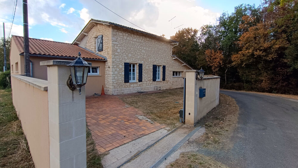 Vente Maison Maison 5 chambres, Garage et terrain arboré de 2220 m2 Grandjean
