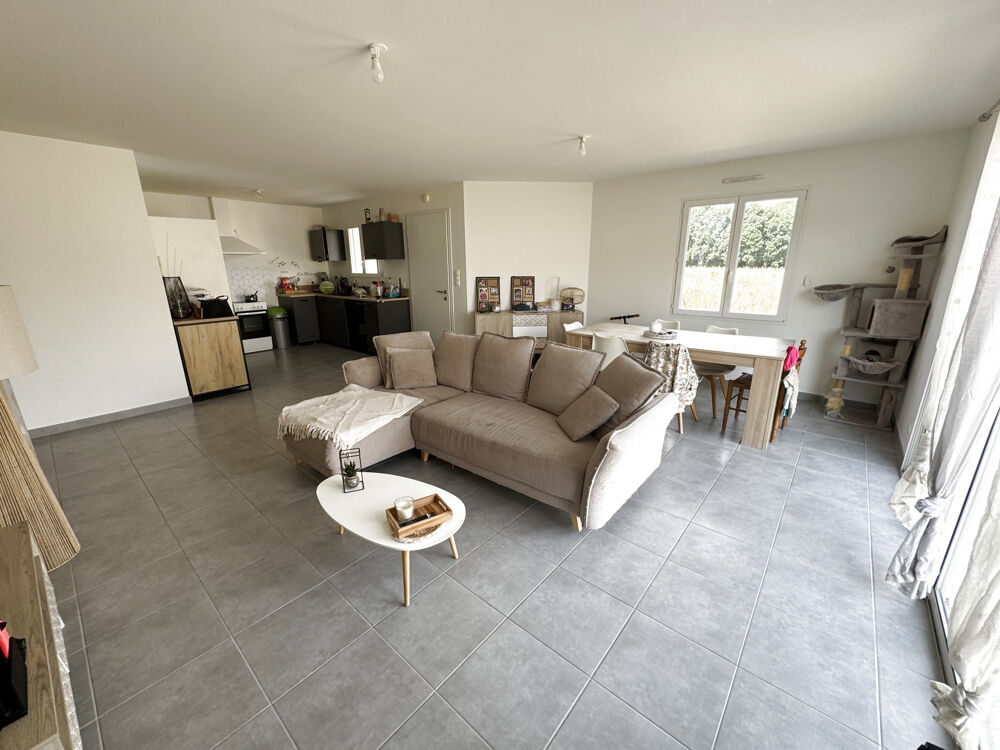 Maison 4 pièces 93 m² · à Epargnes · 93 m² · 230 500 €