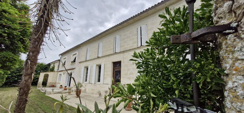   Maison 319 m2, 6 ch, d�pendances de 343 m2, terrain 4065 m2 Maison - 10 pi�ce(s) - 319 m�