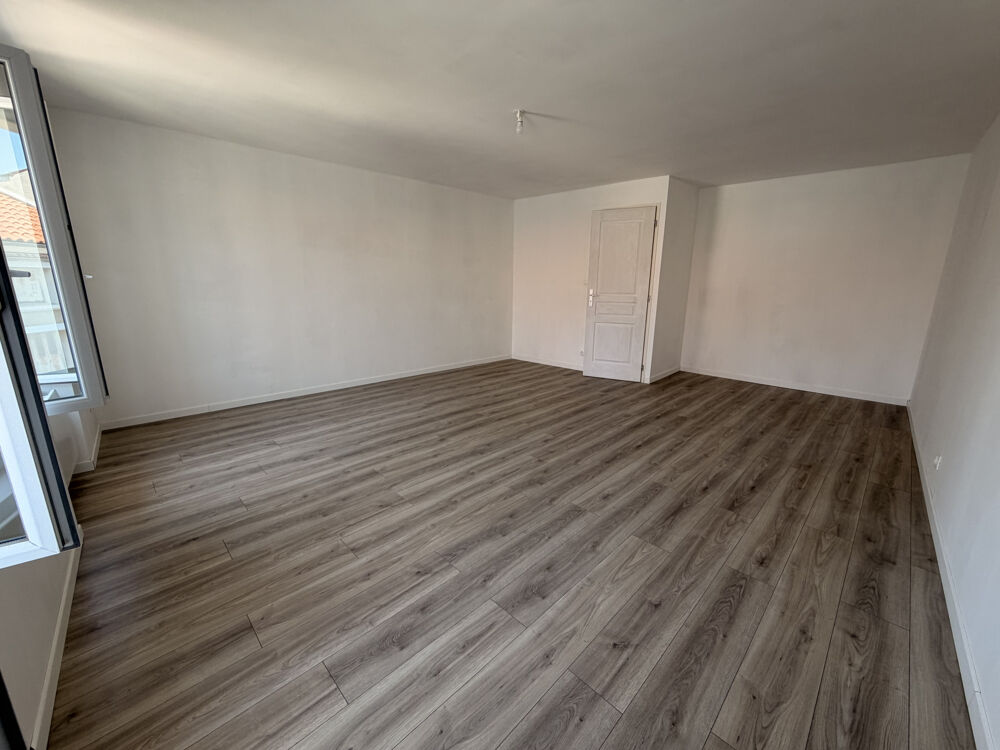 Location Appartement APPARTEMENT 120 M2, 3 CHAMBRES, GARAGE, CENTRE MIRAMBEAU Mirambeau