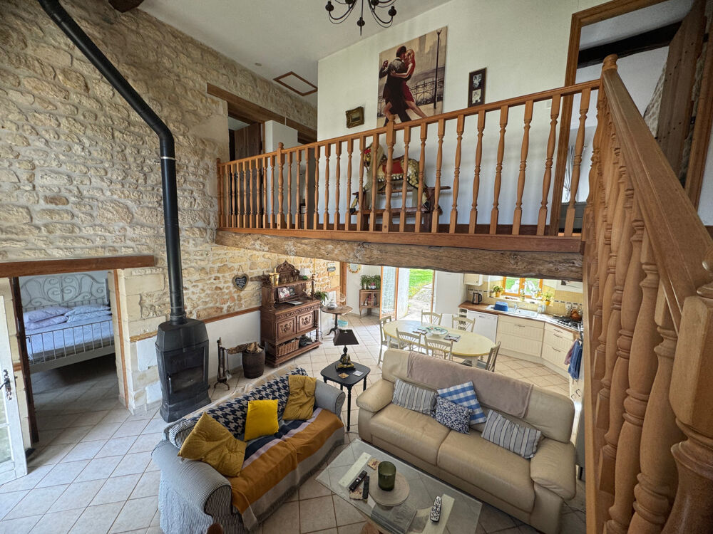 � vendre  Maison Saint-Sigismond-de-Clermont (17240)