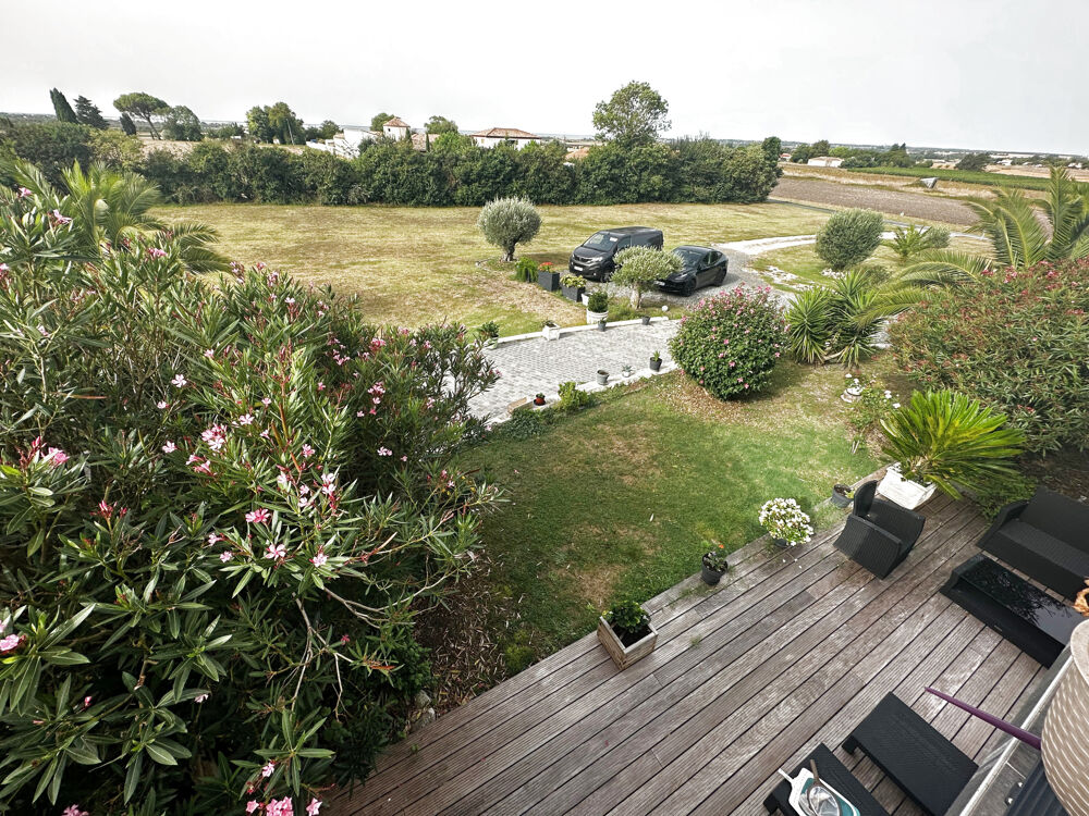 � vendre  Maison Arces (17120)