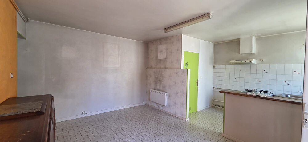 Vente Maison MAISON DE BOURG 118 M2, 3 CHAMBRES, GARAGE St fort sur gironde