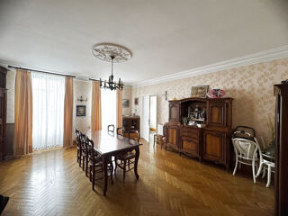  Maison � vendre 9 pi�ces 280 m�