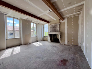  Propriété/château à vendre 5 pièces 197 m² St dizant du gua