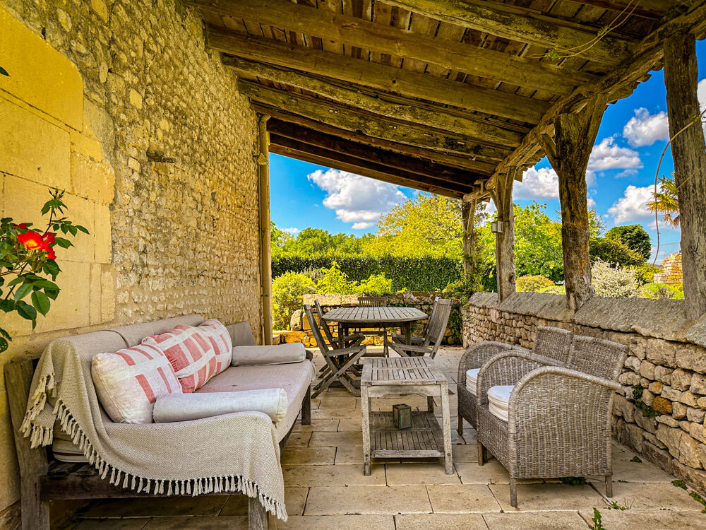 � vendre  Propri�t�/ch�teau Saint-Germain-du-Seudre (17240)