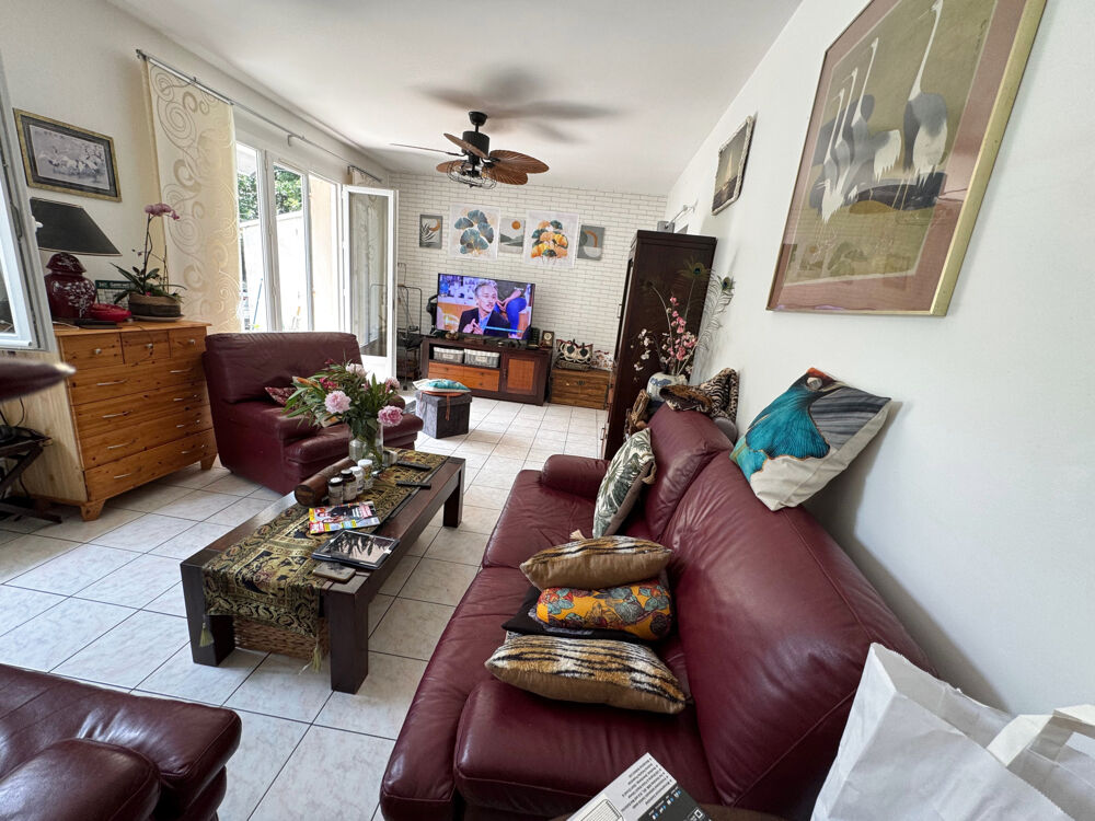 Vente Maison Maison de plain-pied au milieu de son grand terrain clos et constructible Grezac