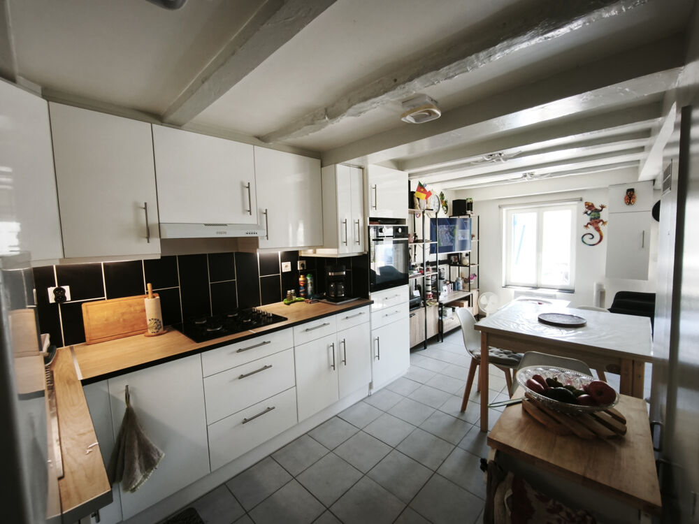 Vente Maison Maison de ville dans un charmant petit village, proche de l'estuaire et 14 km des premières plages Chenac st seurin d uzet