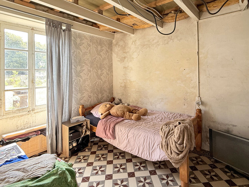 Vente Maison Bâtisse charentaise de 1750 à fort potentiel Cozes