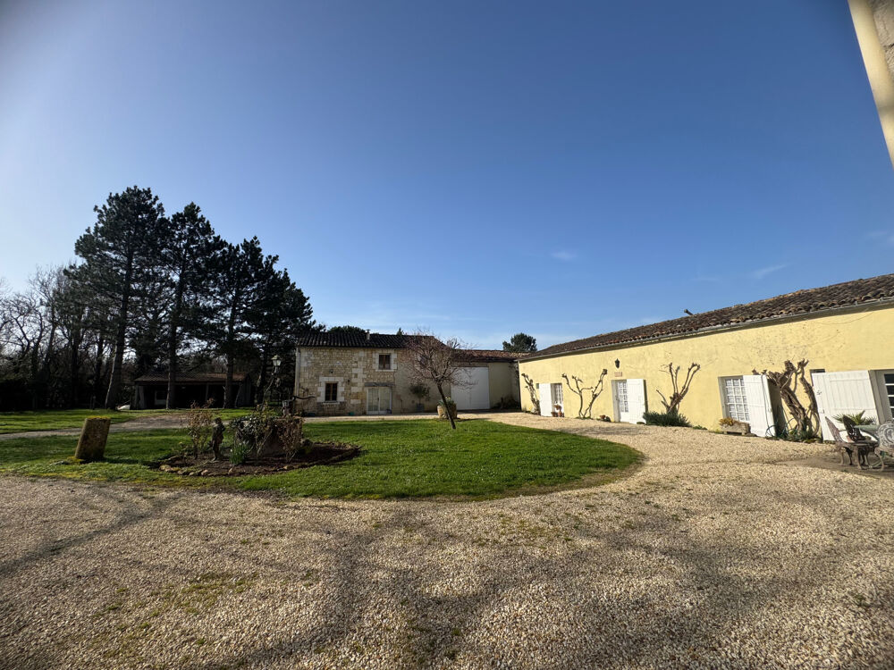 � vendre  Maison Saint-Sigismond-de-Clermont (17240)