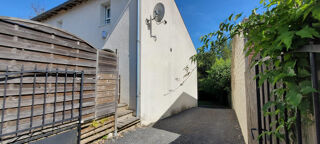 Vente Maison Ensemble immobilier de 2 appartements mitoyens de type T3 avec garages et jardins privatifs Montpellier de medillan