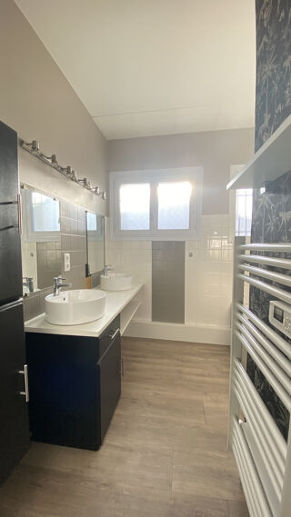  Maison  vendre 7 pices 223 m