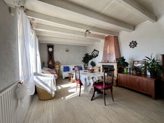  Maison à vendre 5 pièces 110 m² Brie sous mortagne
