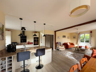  Maison � vendre 6 pi�ces 231 m�